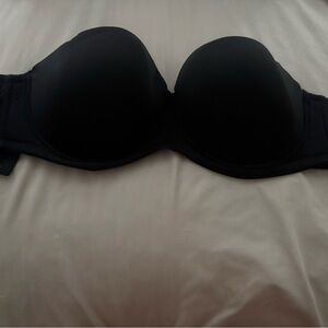 Black Strapless Bra - Ashley Stewart 44D